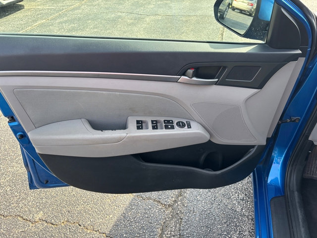 Used 2018 Hyundai Elantra SEL image 9