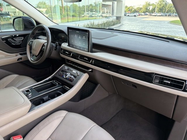 Used 2020 Lincoln Aviator Reserve w/ Elements Package Plus RWD image 21