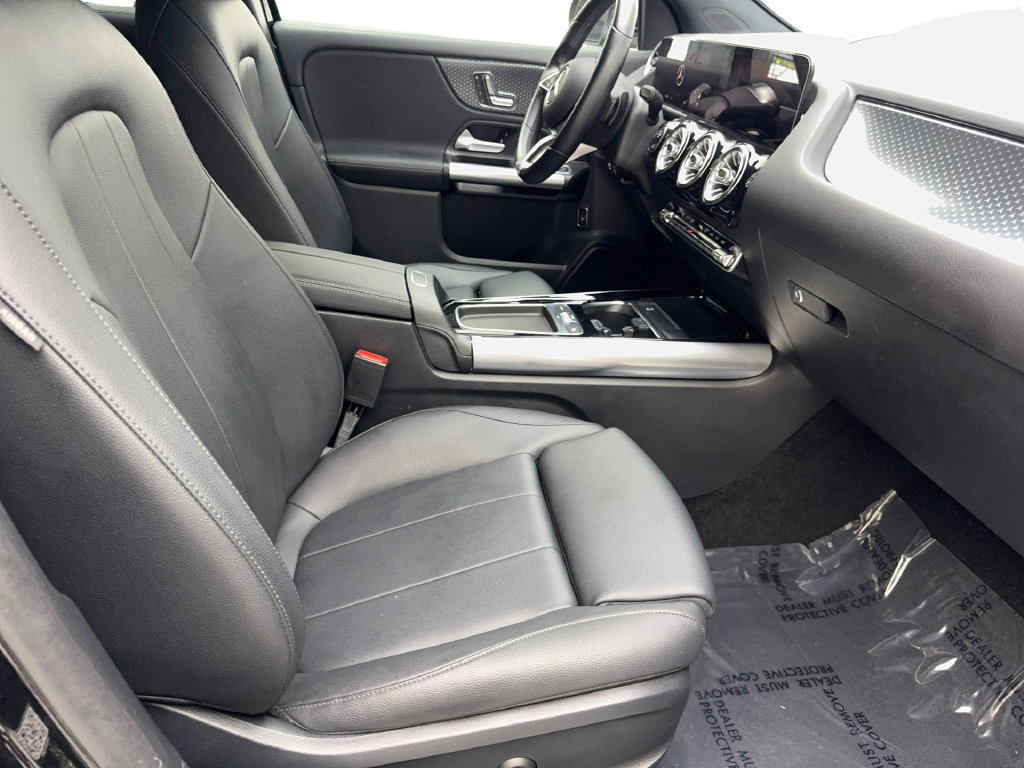Used 2025 Mercedes-Benz GLA 250 image 44