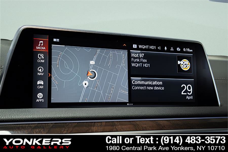 Used 2020 BMW 740i w/ M Sport Package RWD image 47