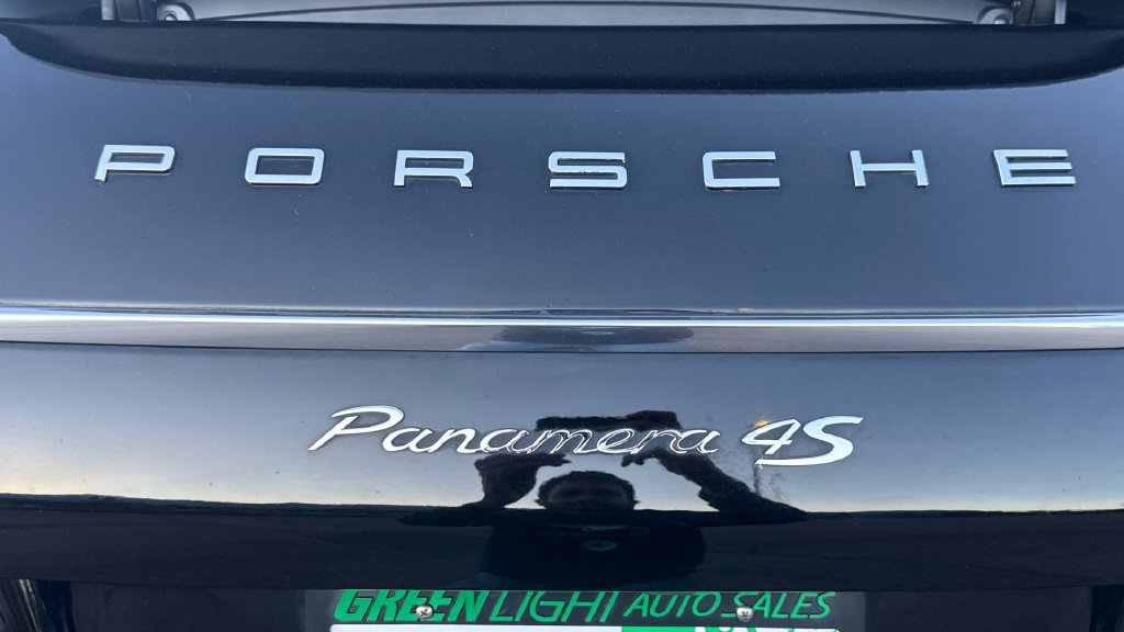 Used 2012 Porsche Panamera 4S image 14