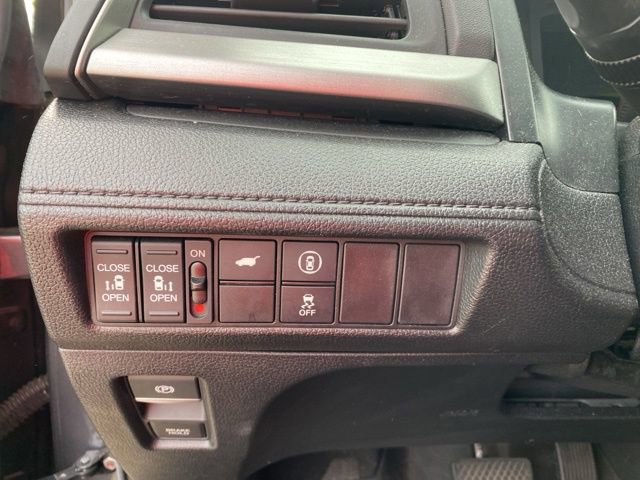 Used 2024 Honda Odyssey EX-L image 13