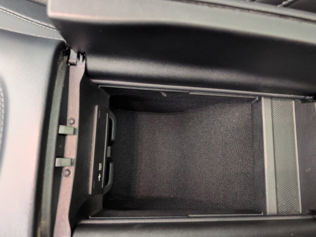 Used 2020 Mercedes-Benz GLE 350 GLE 350 w/ Premium Package image 43