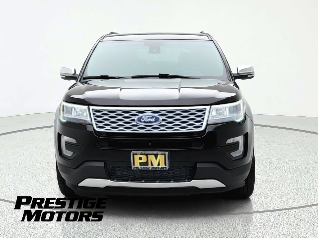 Used 2016 Ford Explorer Platinum AWD/4WD image 3
