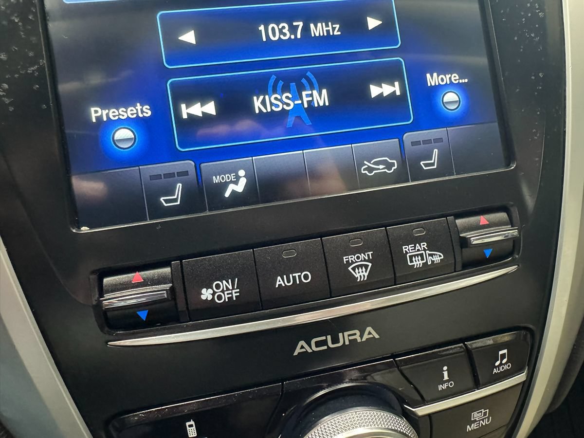 Used 2016 Acura TLX FWD image 31