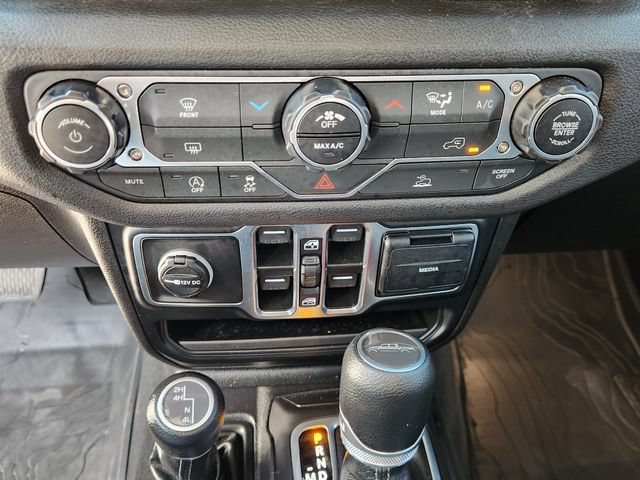 Used 2025 Jeep Gladiator Sport AWD/4WD image 18