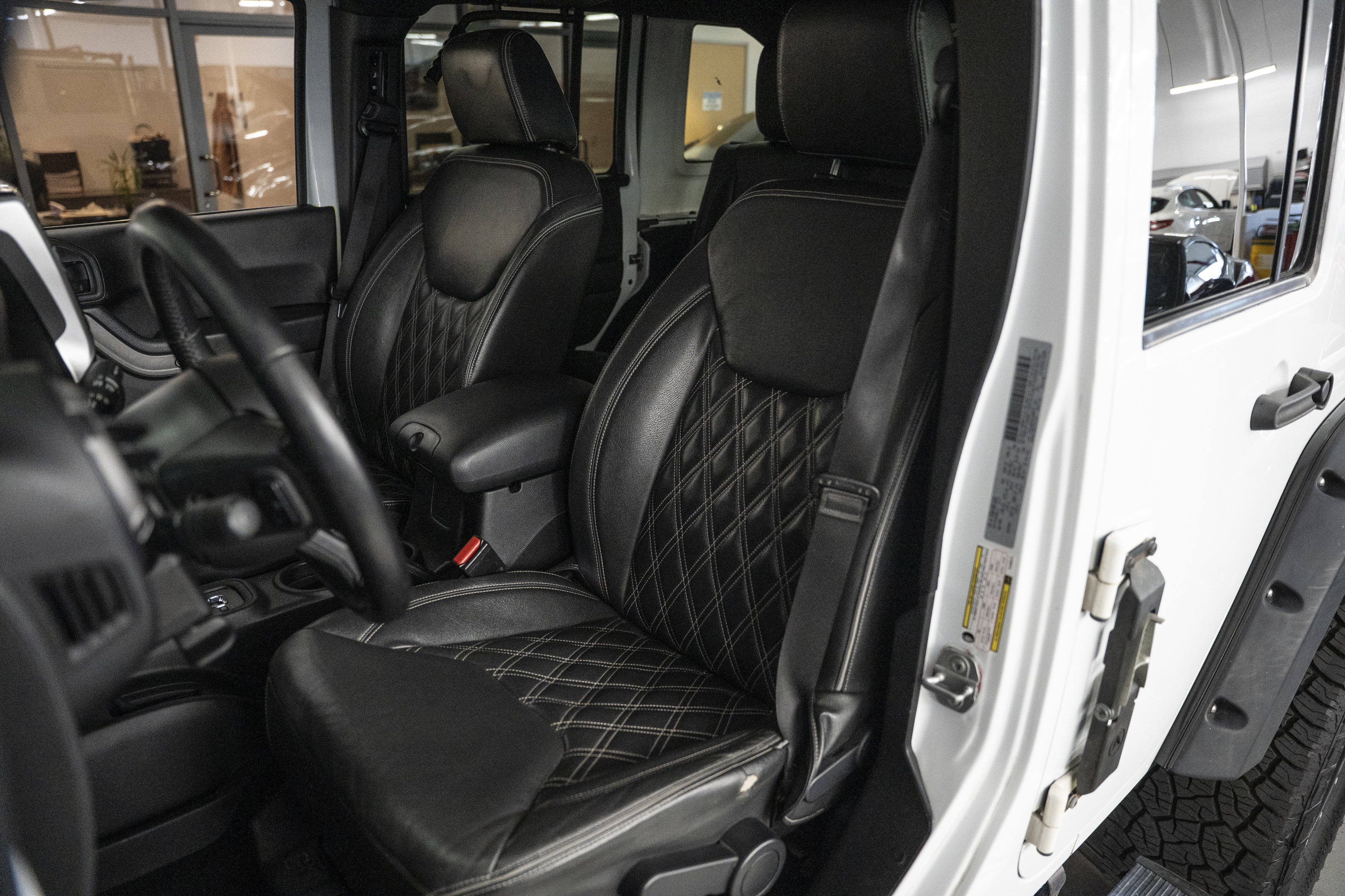 Used 2017 Jeep Wrangler Unlimited Sport w/ Quick Order Package 24S image 17