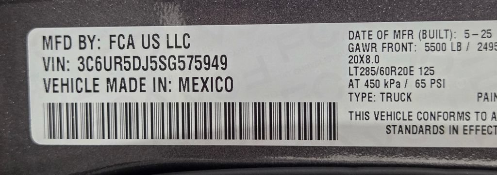 Used 2025 RAM 2500 Big Horn AWD/4WD image 33