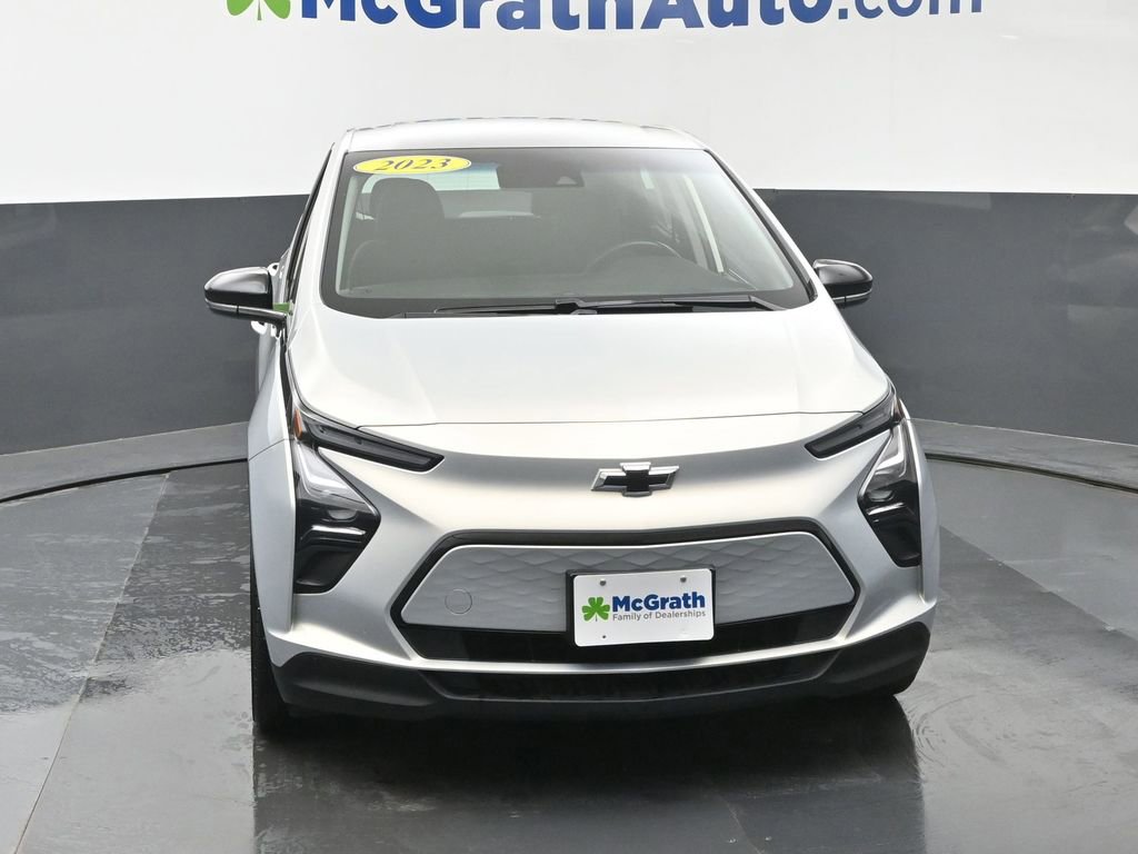 Used 2023 Chevrolet Bolt LT FWD image 5
