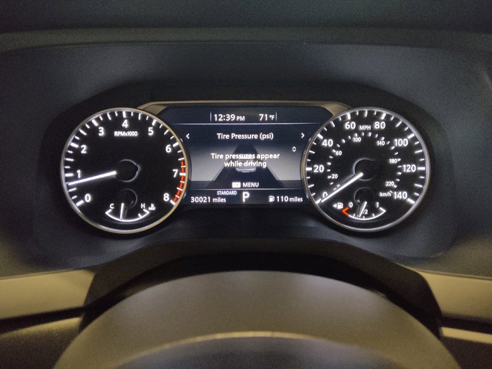 Used 2023 Nissan Pathfinder S image 23