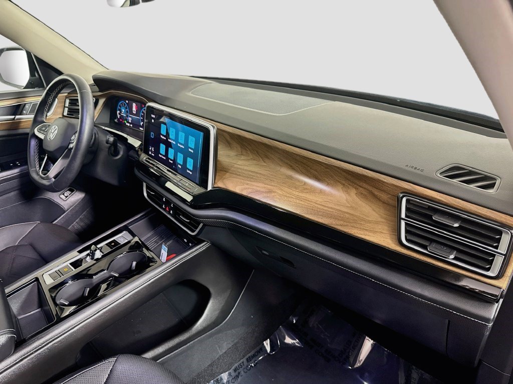 Used 2026 Volkswagen Atlas SE FWD image 29
