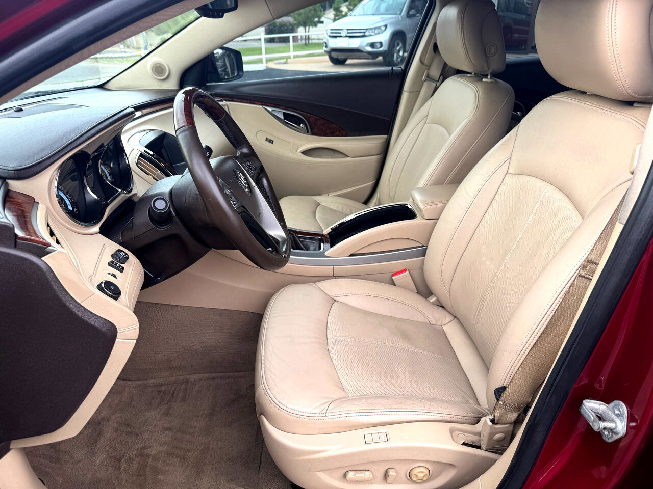 Used 2011 Buick LaCrosse CXL w/ Driver Confidence Package image 16