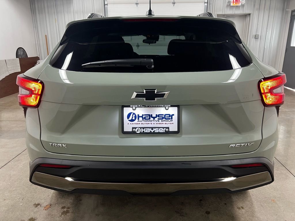 New 2026 Chevrolet Trax ACTIV image 4