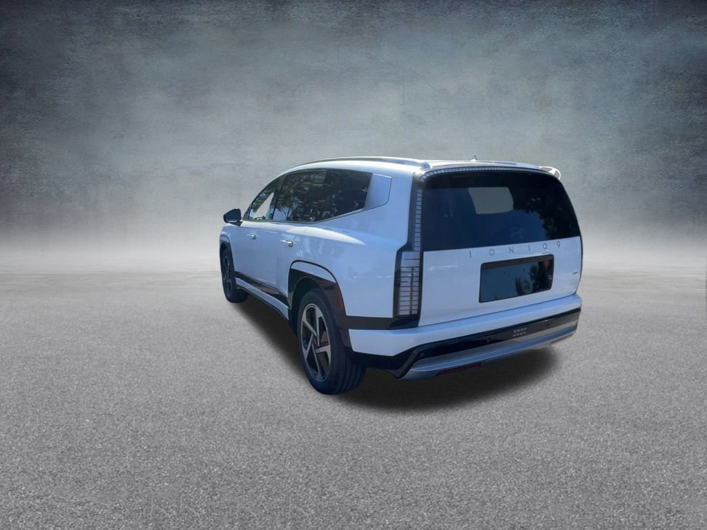 New 2026 Hyundai Ioniq 9 Limited image 18
