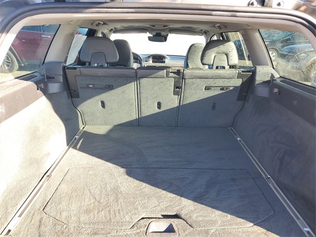 Used 2016 Volvo XC70 T5 Premier w/ Proximity Package image 6