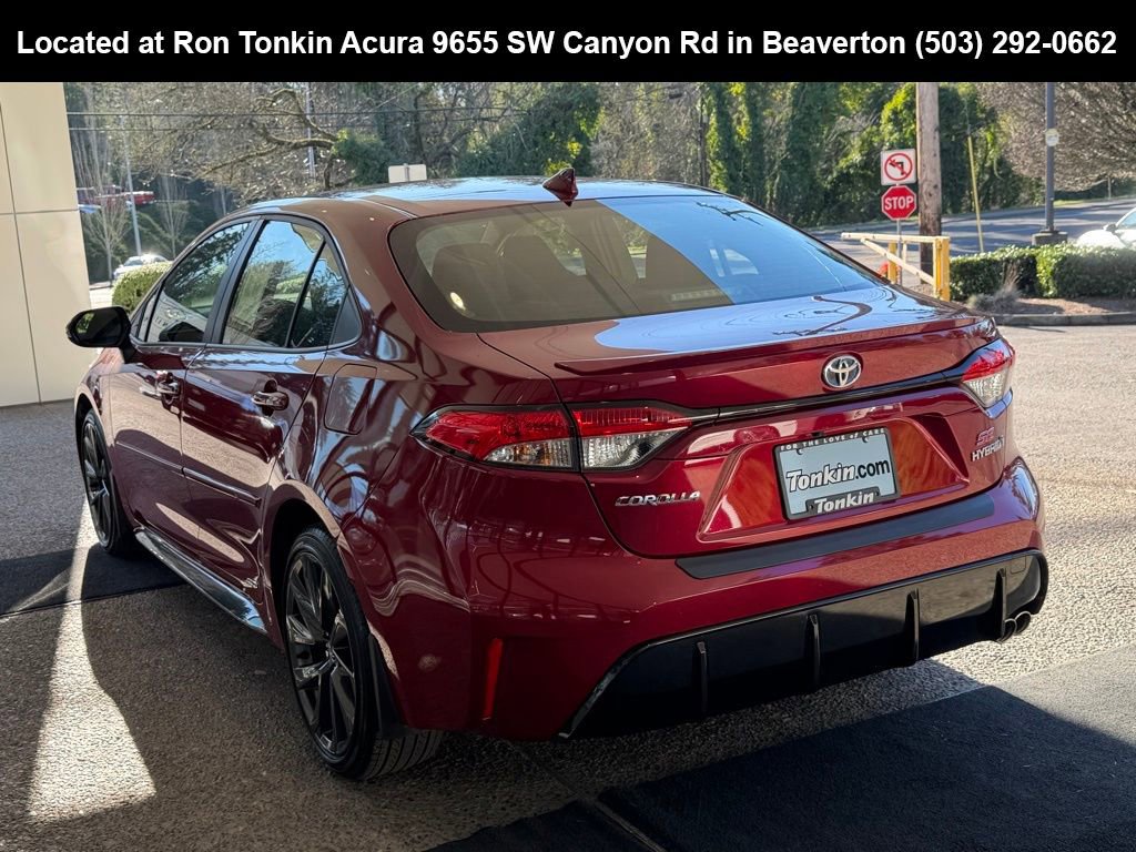 Used 2024 Toyota Corolla SE image 5