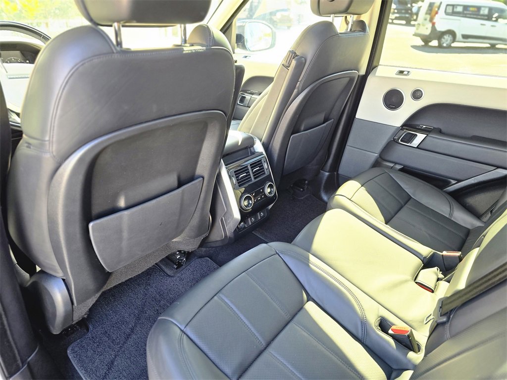 Used 2022 Land Rover Range Rover Sport HSE Silver Edition image 15