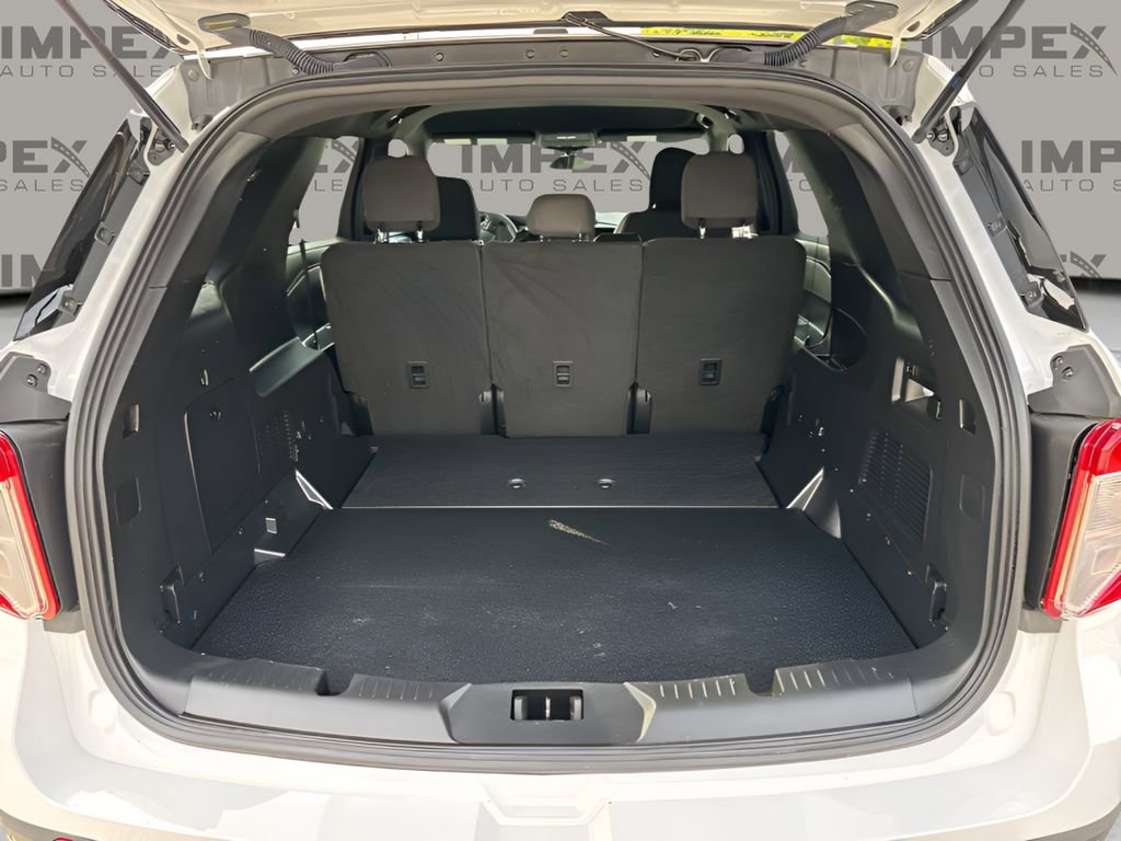 Used 2023 Ford Explorer 4WD Police Interceptor image 29