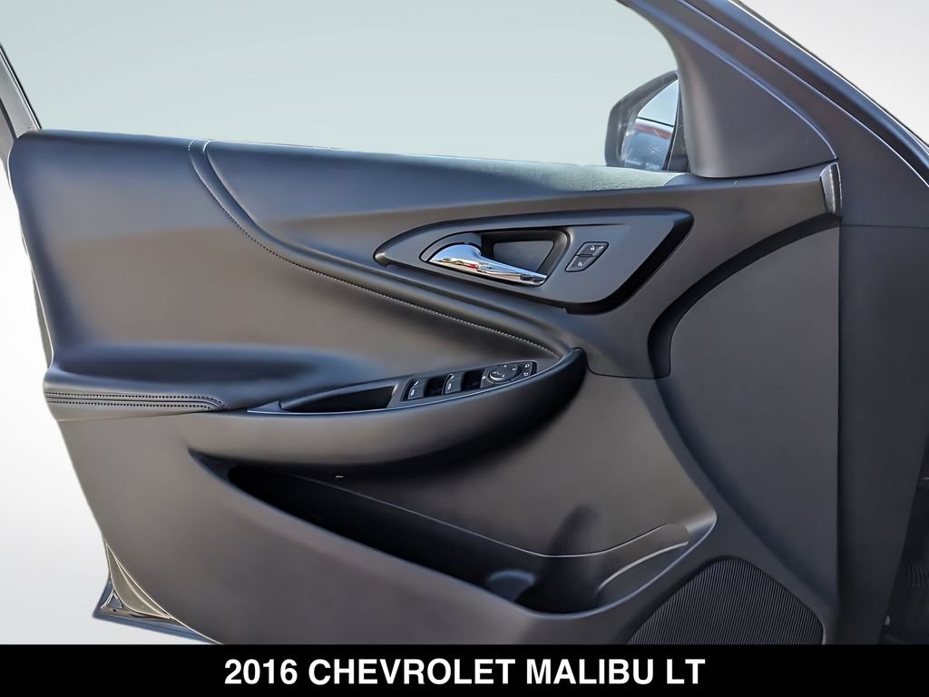 Used 2016 Chevrolet Malibu LT w/ Leather Package FWD image 22
