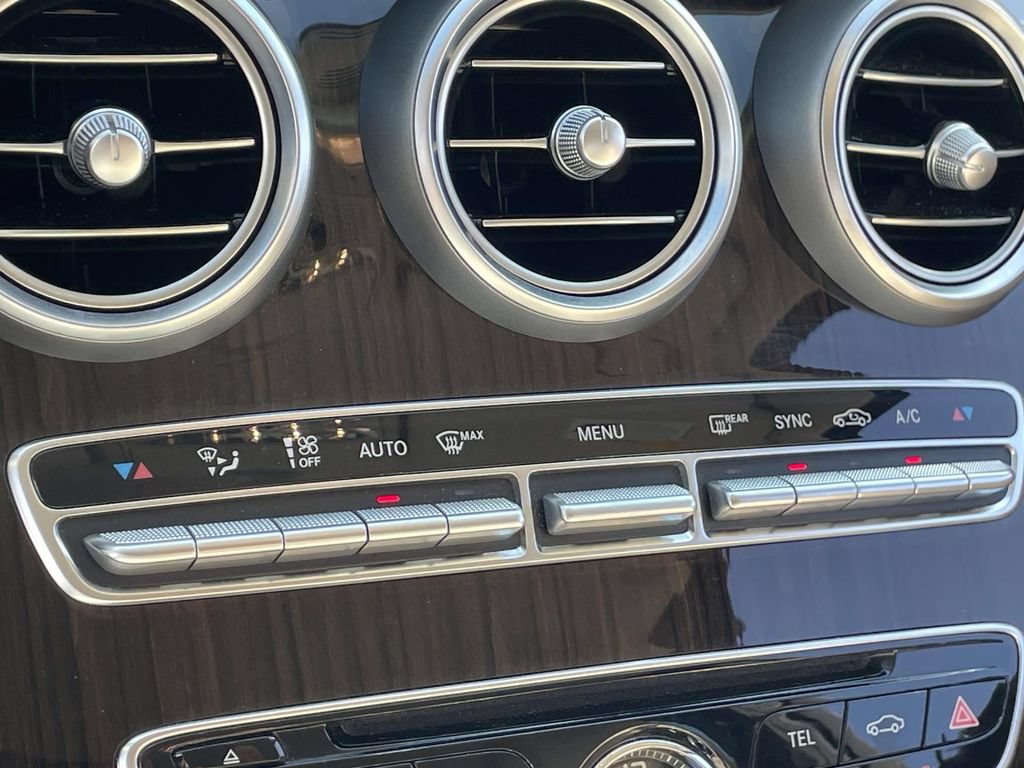 Used 2016 Mercedes-Benz C 300 4MATIC Sedan image 24