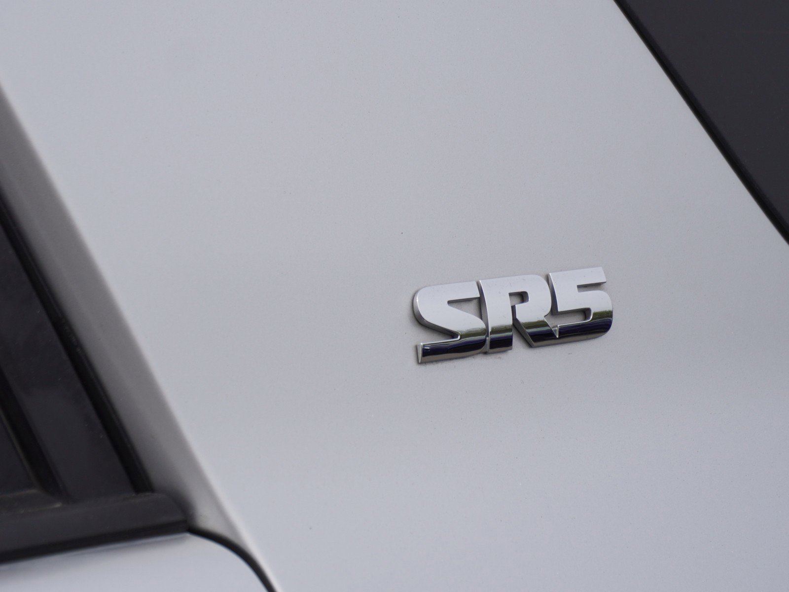 Used 2014 Toyota 4Runner SR5 Premium image 9