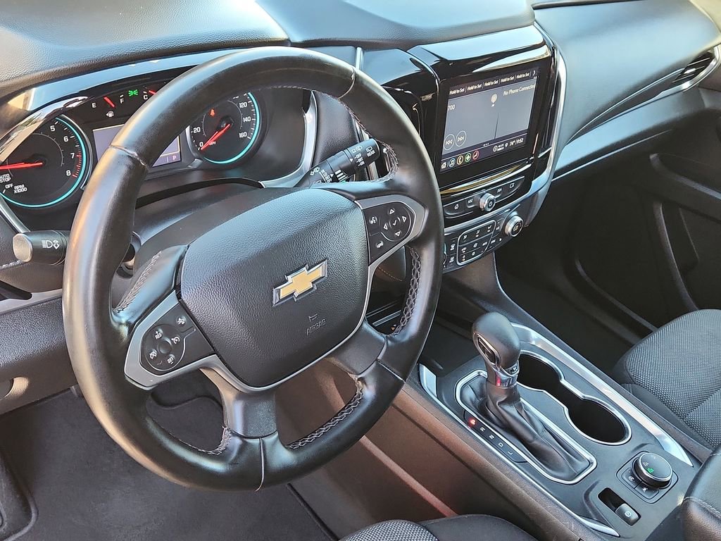 Used 2023 Chevrolet Traverse LT image 8