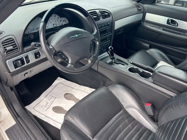 Used 2002 Ford Thunderbird image 11