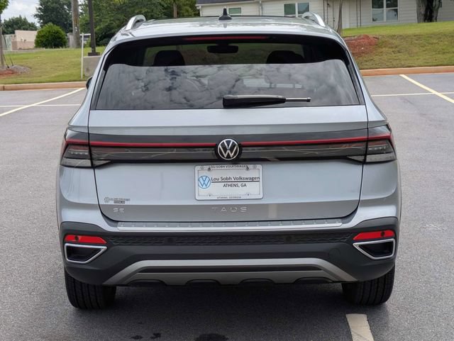 Used 2025 Volkswagen Taos SE FWD image 5