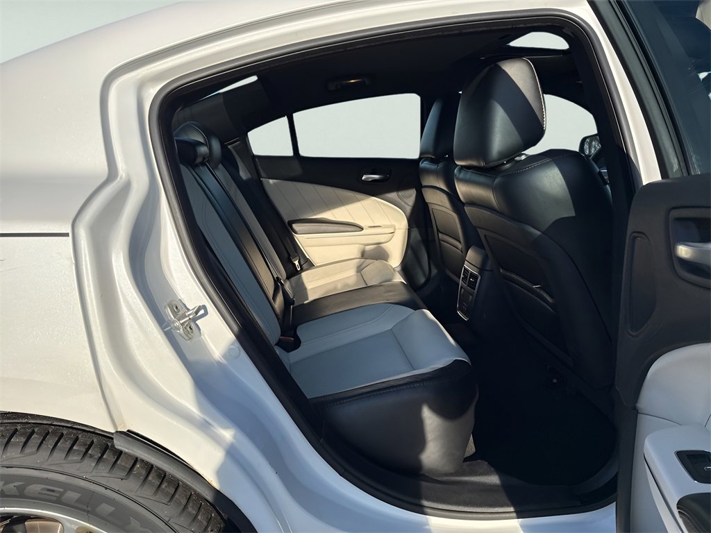 Used 2016 Dodge Charger SXT w/ AWD Plus Group image 11