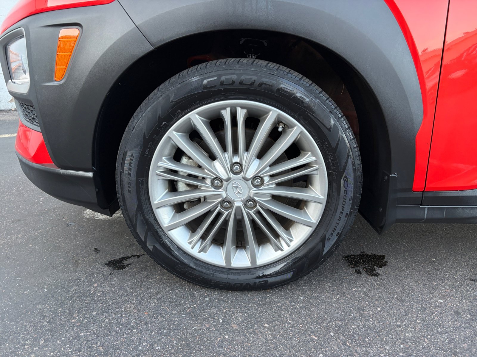 Used 2019 Hyundai Kona SEL AWD/4WD image 11