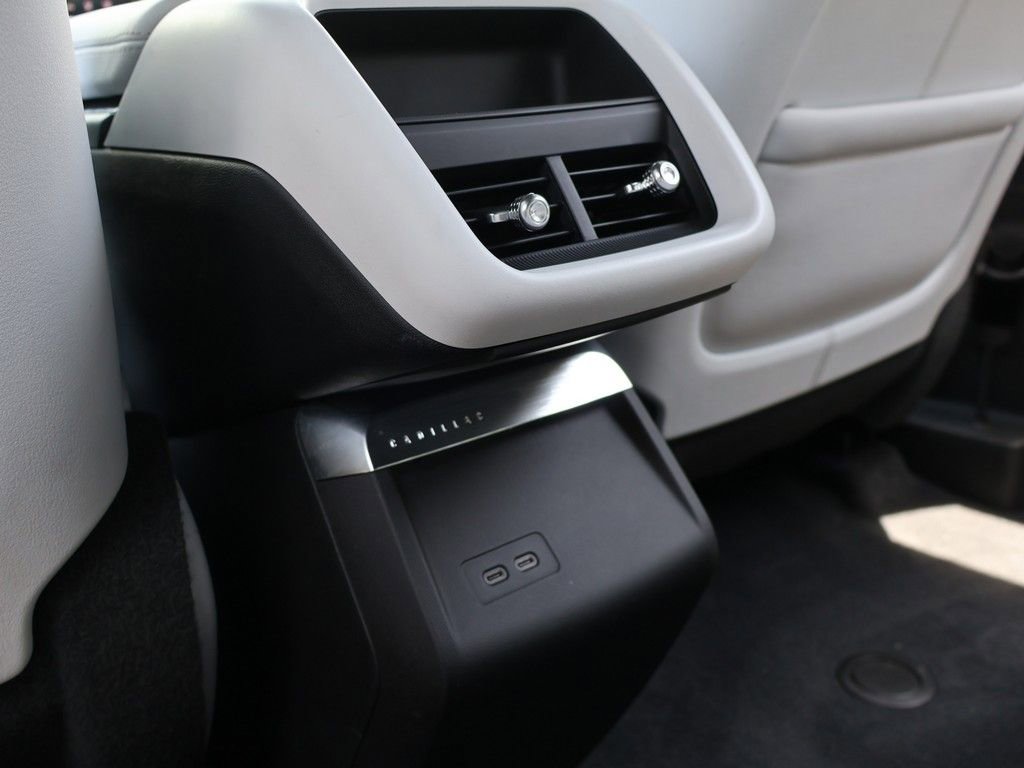 Used 2024 Cadillac Lyriq Sport RWD image 57