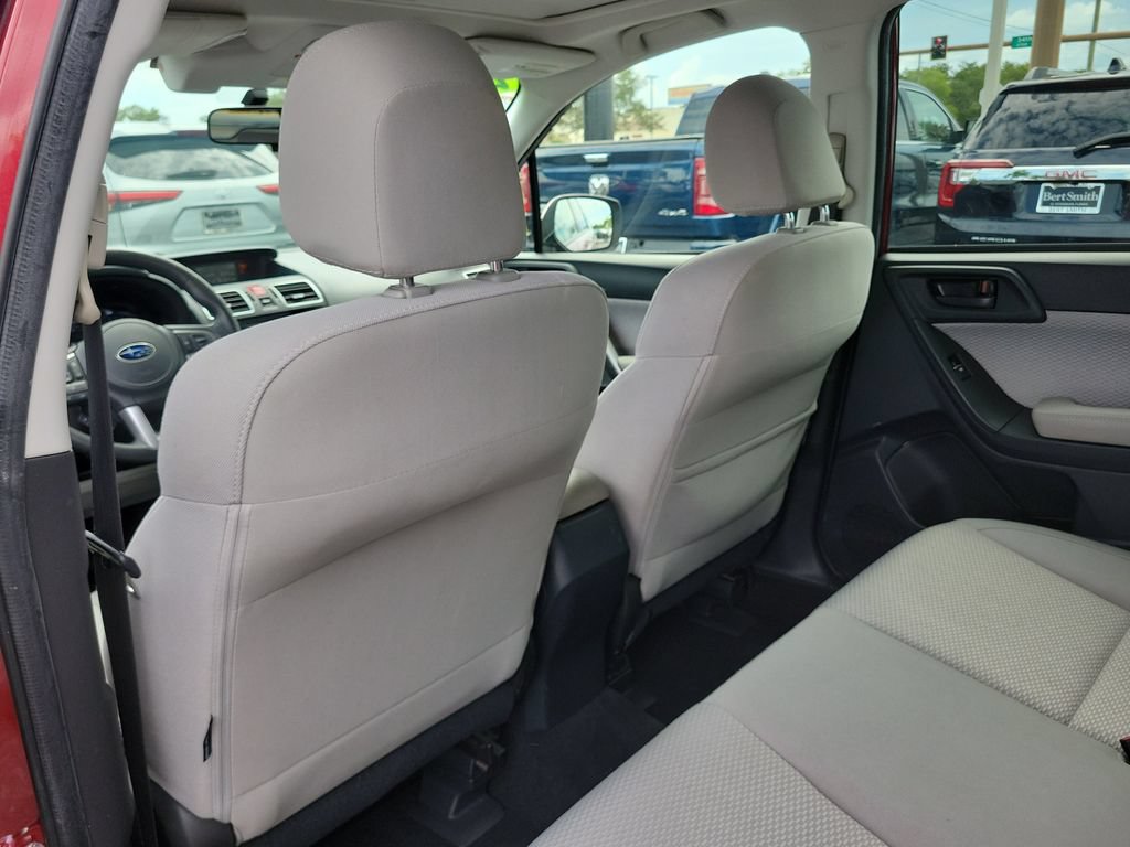 Used 2017 Subaru Forester 2.5i Premium AWD/4WD image 11