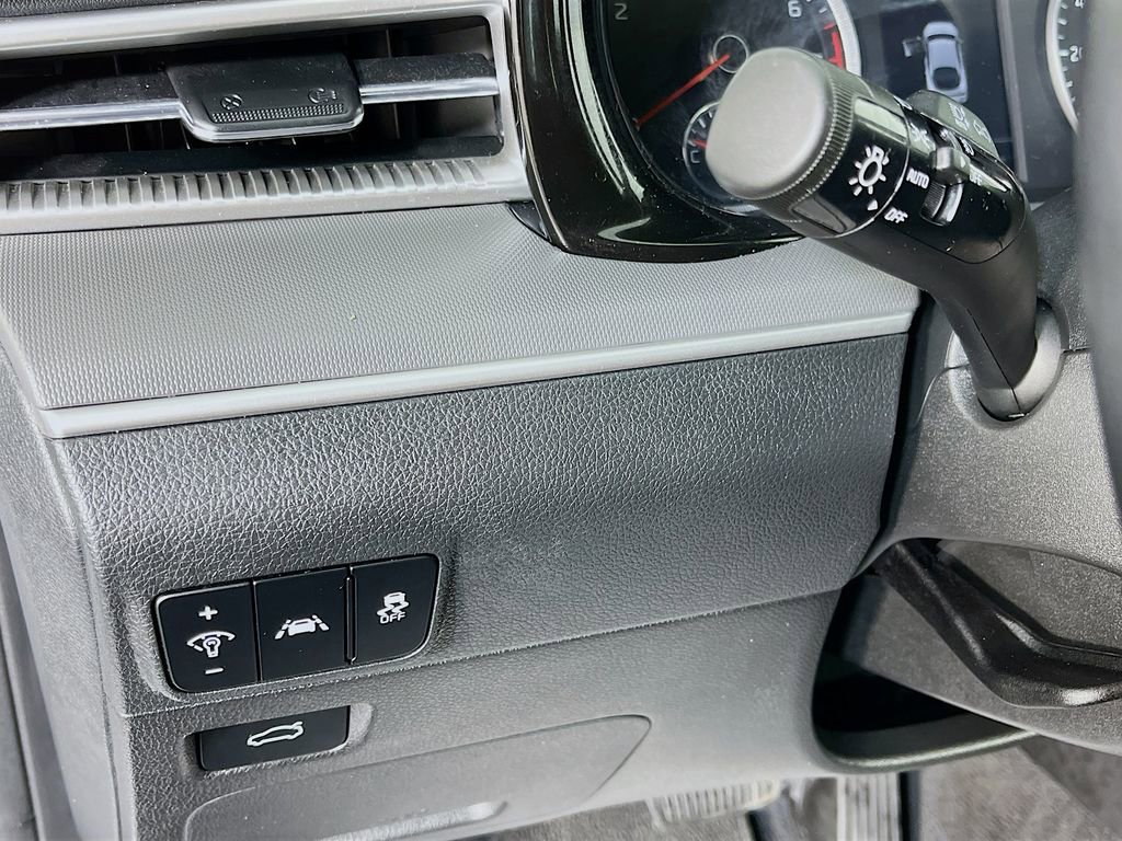 Used 2023 Kia K5 GT-Line w/ GT-Line Premium Package FWD image 12