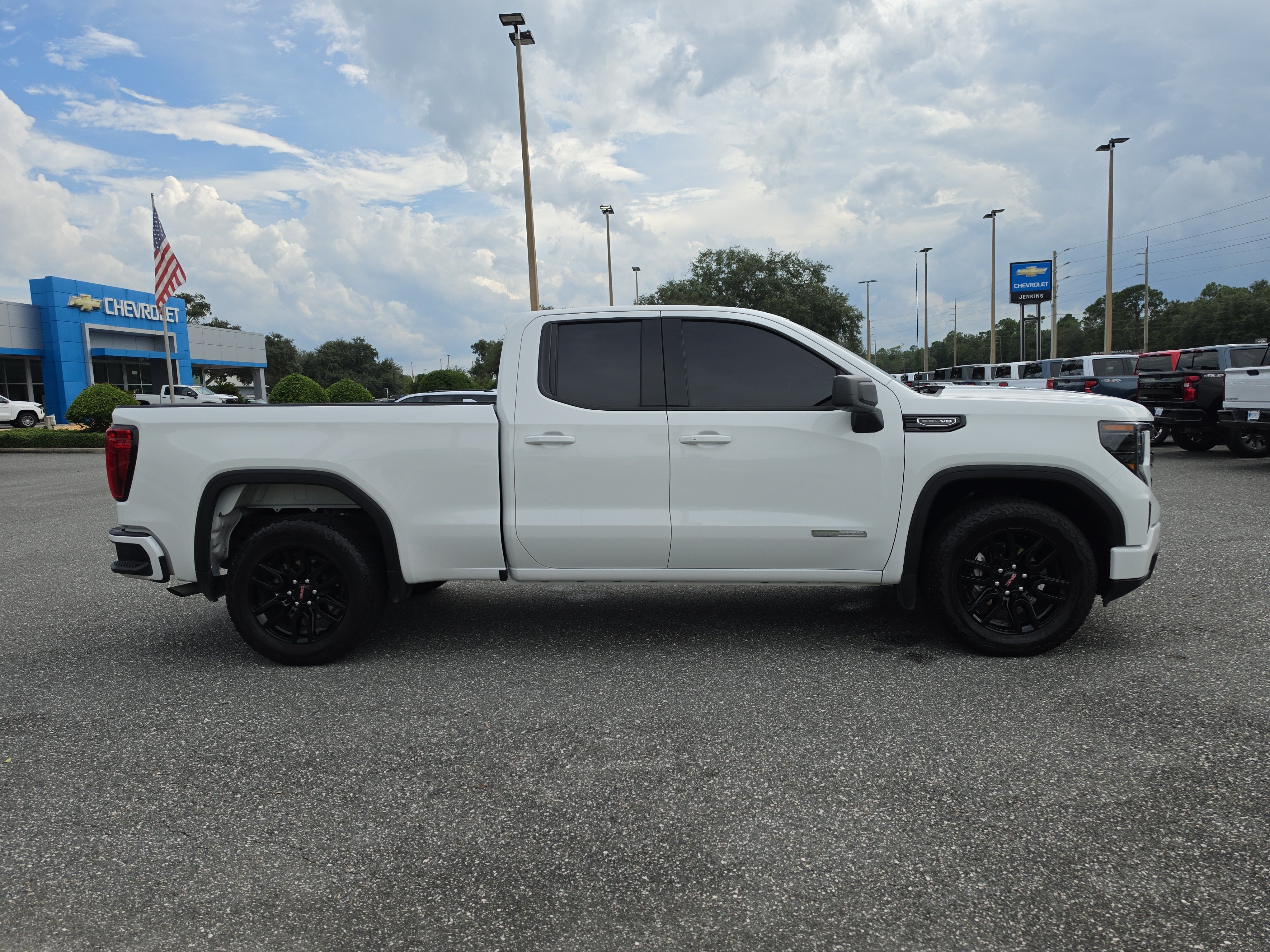 Used 2026 GMC Sierra 1500 Elevation w/ Max Trailering Package RWD image 2