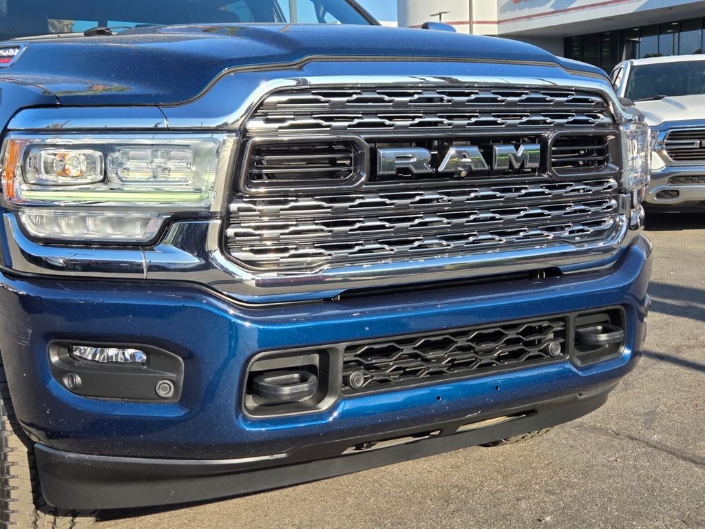 Used 2024 RAM 3500 Limited AWD/4WD image 8