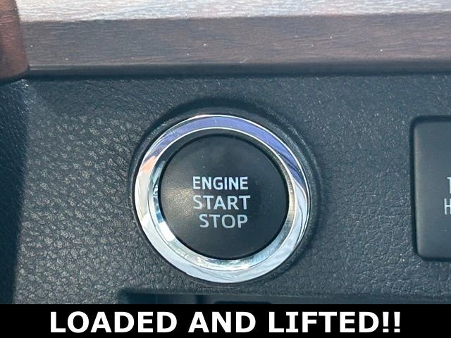 Used 2020 Toyota Tundra Limited w/ Limited Premium Package AWD/4WD image 25