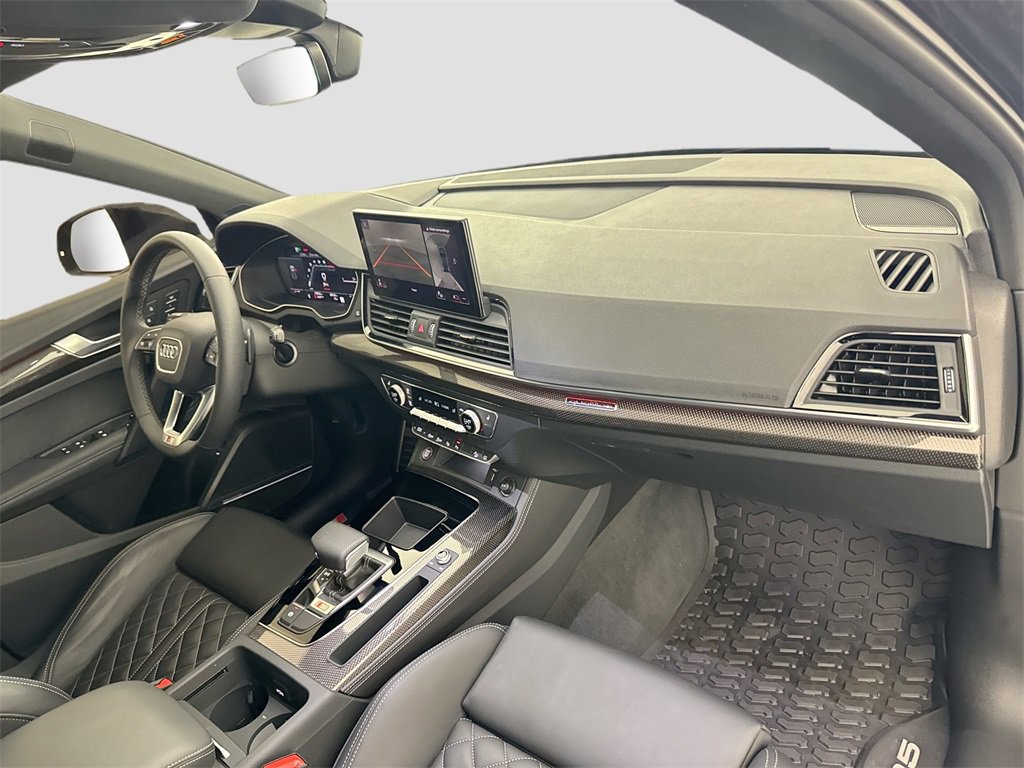 Used 2024 Audi SQ5 Prestige image 33
