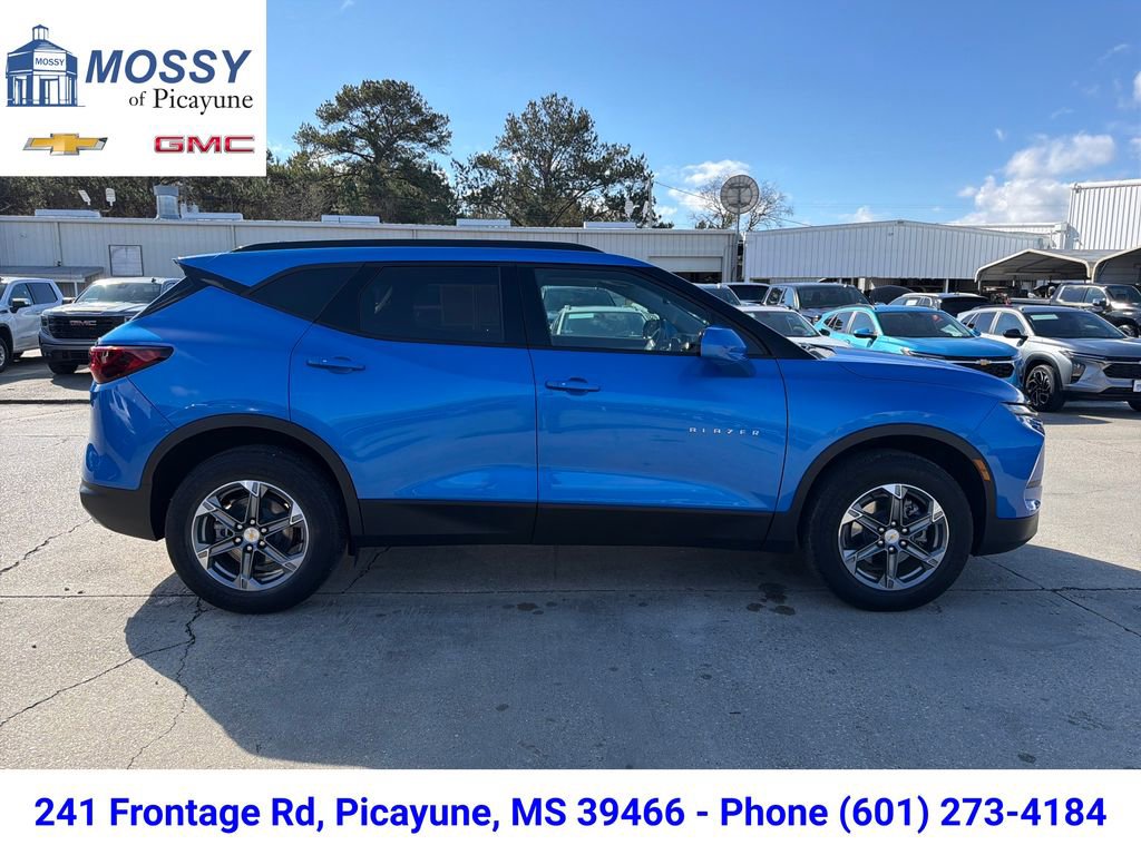 Certified 2024 Chevrolet Blazer LT w/ Convenience Package image 8