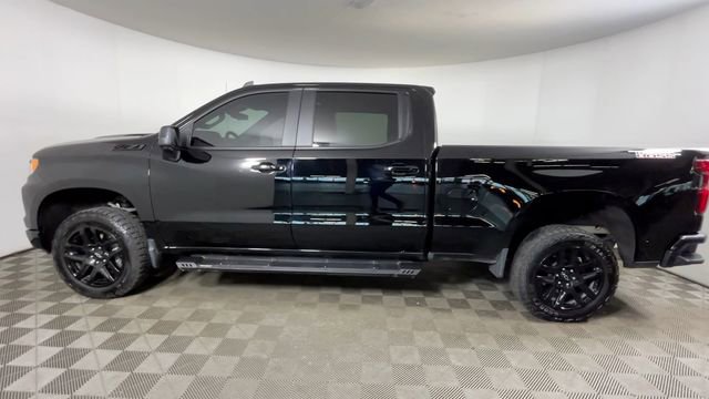 Used 2023 Chevrolet Silverado 1500 LT Trail Boss w/ LT Trail Boss Premium Package AWD/4WD image 8