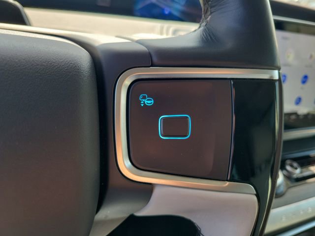 Certified 2025 Ford Expedition Max Platinum AWD/4WD image 6