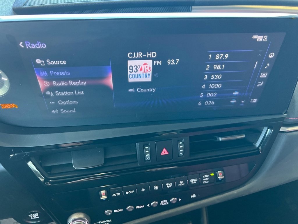 Used 2022 Lexus ES 350 F Sport image 32