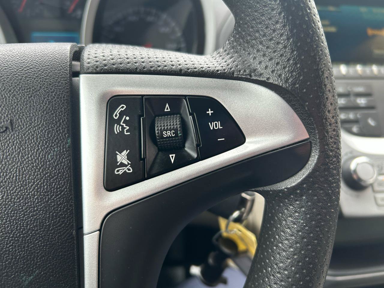 Used 2016 Chevrolet Equinox LT FWD image 19