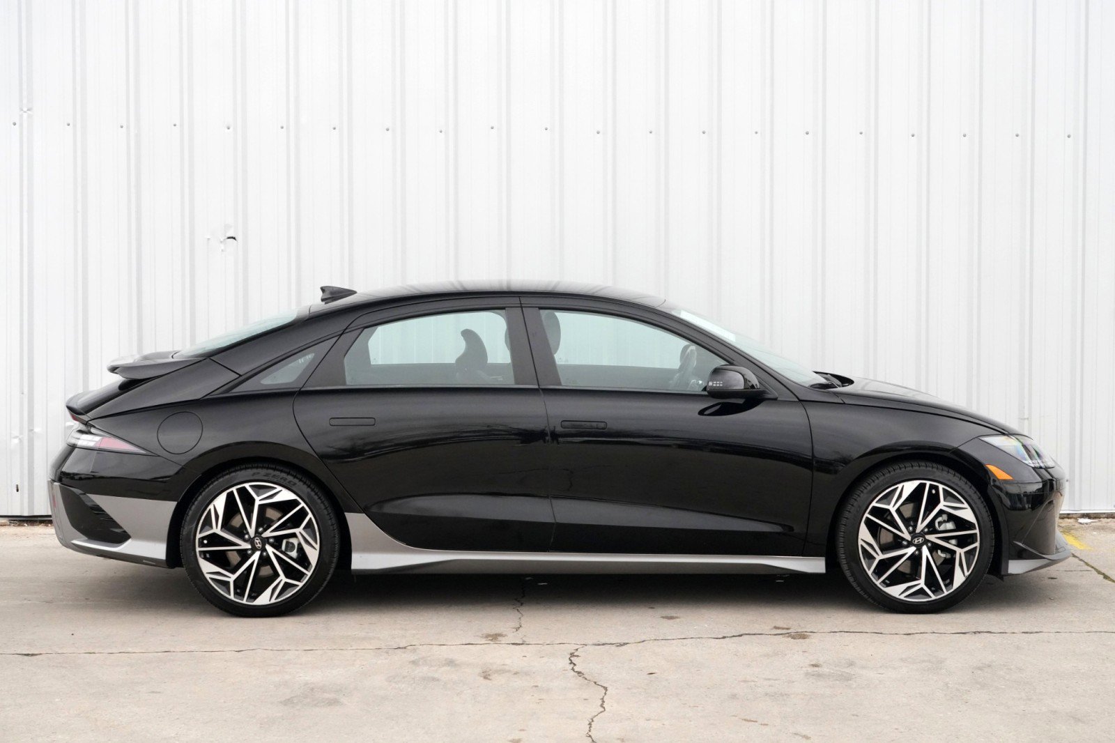 Used 2023 Hyundai Ioniq 6 SEL image 51
