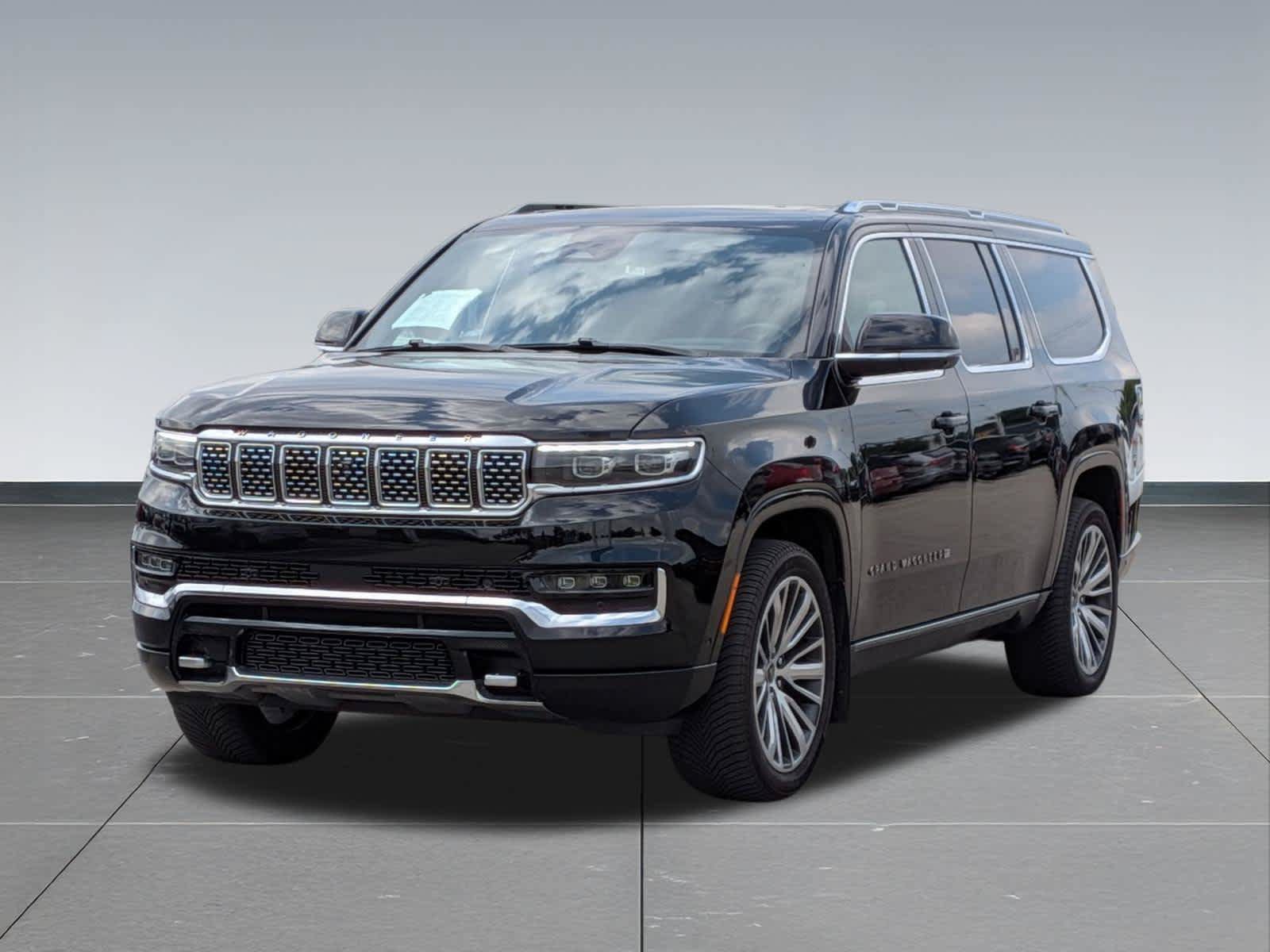 Certified 2023 Jeep Grand Wagoneer L Series III w/ HD Trailer Tow Package AWD/4WD image 10