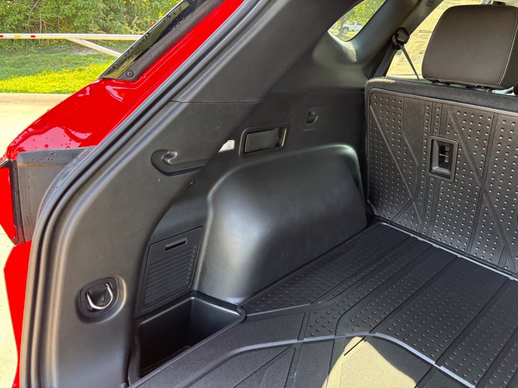 New 2026 Chevrolet Blazer LT w/ LPO, Floor Liner Package FWD image 42