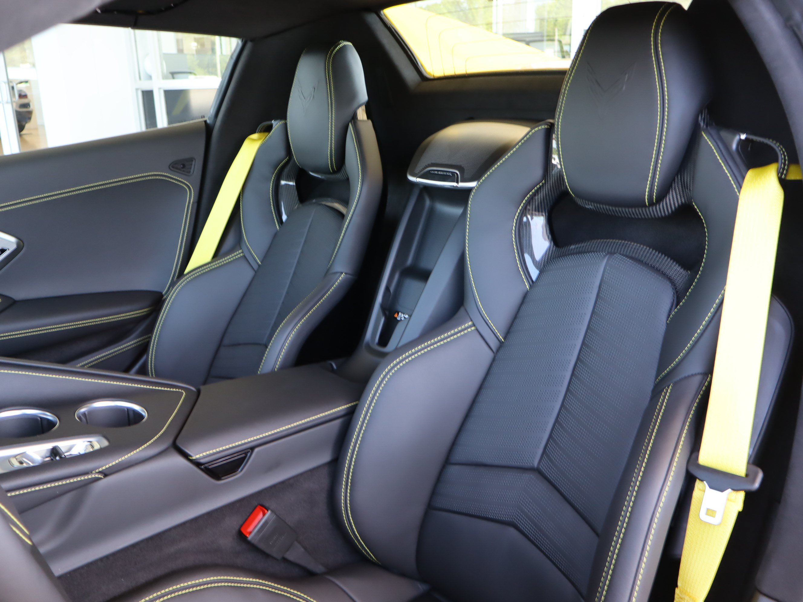 Used 2026 Chevrolet Corvette Stingray Premium Conv w/ Z51 Performance Package RWD image 15