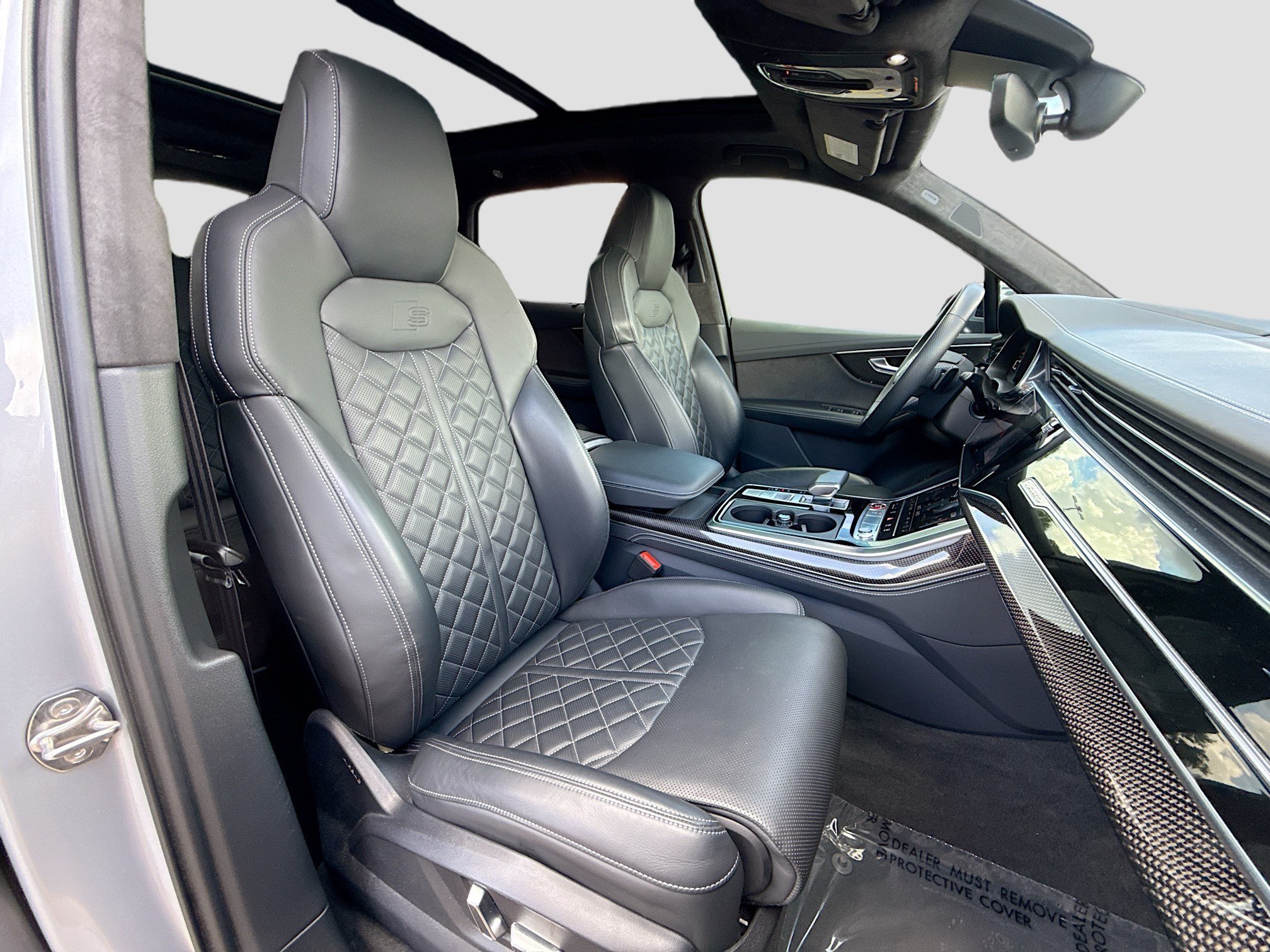 Used 2021 Audi SQ7 Prestige AWD/4WD image 16