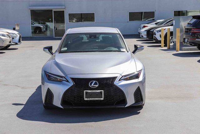 Used 2025 Lexus IS 300 F Sport RWD image 2
