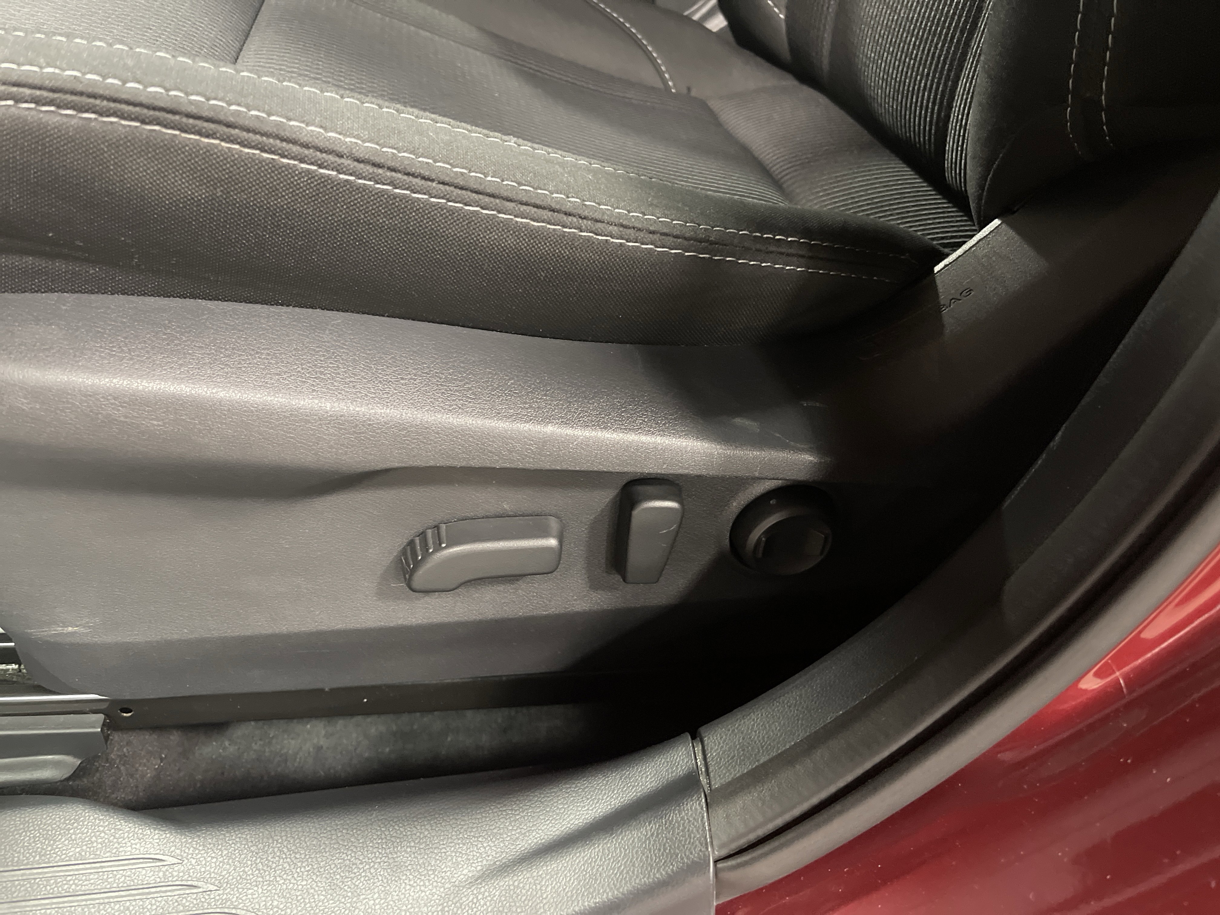 Used 2024 Subaru Legacy Premium image 9