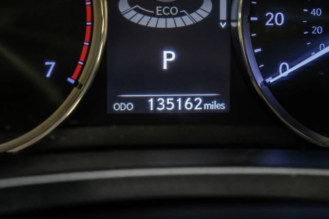 Used 2017 Lexus IS 200t w/ Premium Package RWD image 24